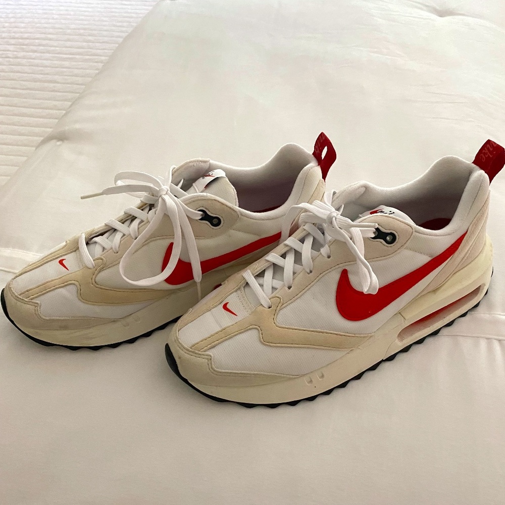 Women’s Nike Sneakers